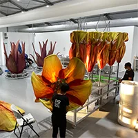 oversized-prop-fabrication
